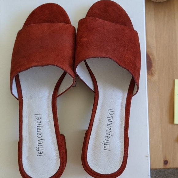 ๐ Jeffrey Campbell beaton mules in rust size 6.5 - Picture 5 of 6